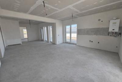 Casă individuală cu 4 camere cu Canalizare în Popești - 4