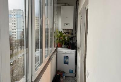 Apartament 3 dormitoare, 58 mp, Bulevardul Decebal - 17