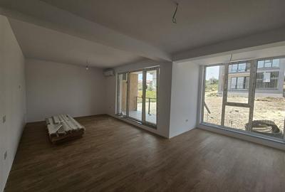 Apartament cu 3 camere decomandat în Păcurari - 2
