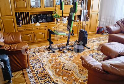 Apartament cu 3 camere decomandat în Micro 17 - 4