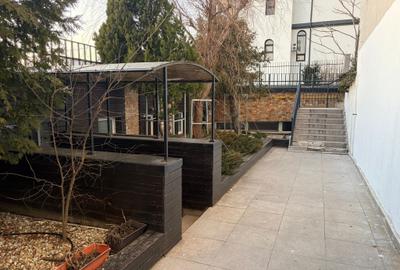 Apartament cu 3 camere decomandat în Pescărie - 25