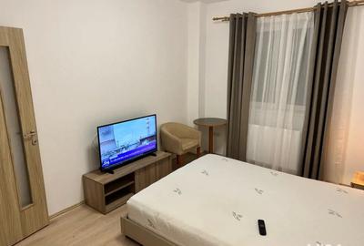 Apartament cu 2 camere decomandat în Hipodrom 2 - 1