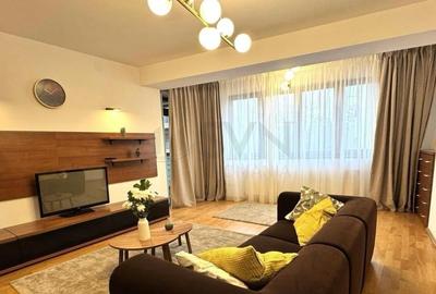 Apartament cu 3 camere decomandat, mobilat în Băneasa