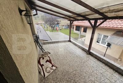 Casă cu 5 camere în Central - 6