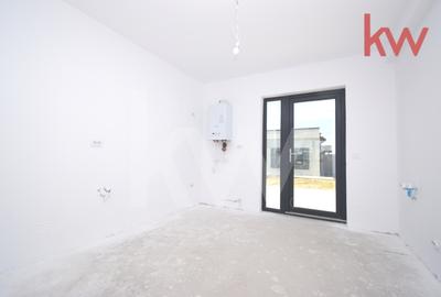 Casa zona aeroport Craiova, moderna,  parter si etaj teren 500 mp - 9