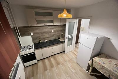 Apartament 3 camere Piata Chibrit langa metrou 1 Mai - 8