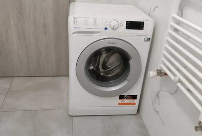 De inchiriat apartament cu 2 camere De inchiriat apartament cu 2 camere - 3