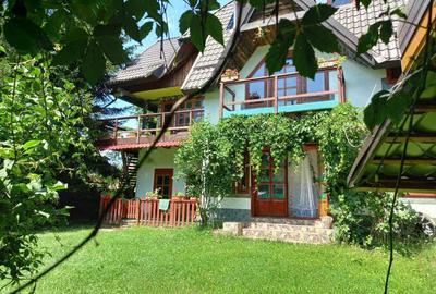 Casă cu 6 camere cu Teren 6060 Mp în Căsoi - 1