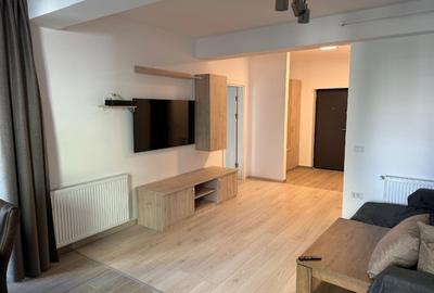 Apartament cu 2 camere, mobilat în Tractorul - 3
