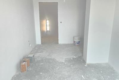 Apartament cu 3 camere în Cetate - 2