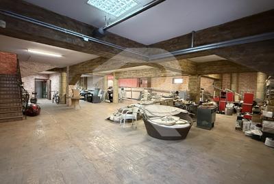 Casă individuală cu 7 camere cu Canalizare în Eroii Revoluției - 22