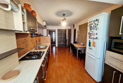 Apartament 3 camere / Calea lui Traian - 6