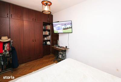 Apartament cu 3 camere decomandat în Romană - 12