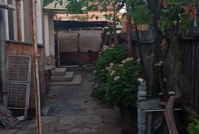 Casă cu 3 camere cu Teren 215 Mp în Central - 5