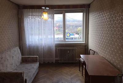 Vand apartament 3 camere decomandat in Deva, zona Balcescu, suprafata utila 67,44 mp, etaj 8, - 3