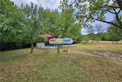 Teren de 2700 mp, în Curtea de Argeș - 2