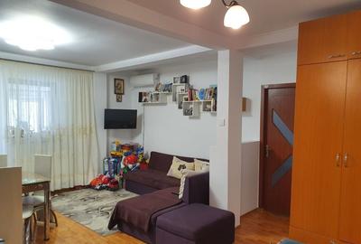 Apartament cu 3 camere decomandat în Central - 8