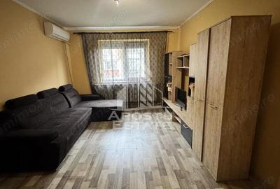 Garsoniera , et.1 , zona Blascovici - 1