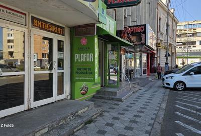 Spațiu comercial, de 15 mp, în Central - 3