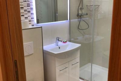 Apartament cu 2 camere semidecomandat în 1 Mai - 10