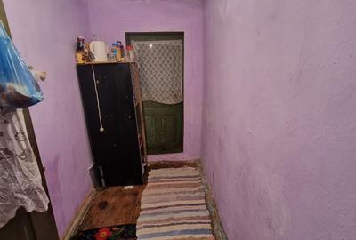 Casă cu 3 camere în Podu Turcului - 6