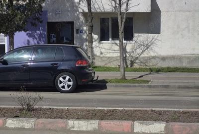 Apartament cu 3 camere decomandat în Central - 2