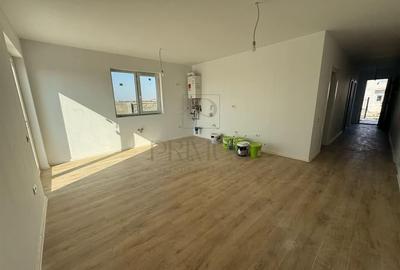 Duplex finalizat - ocupabil imediat