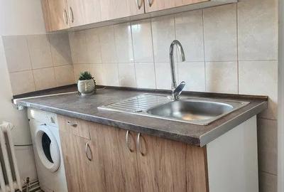 Apartament cu 2 camere, decomandat, etajul 3/4, zona Podu Ros - 6