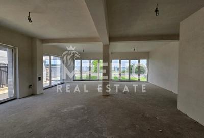 Casa individuala cu 6 camere si 5 parcari! - 1