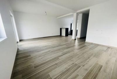 Casă cu 4 camere în Sânandrei - 6