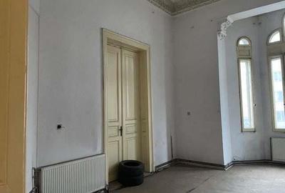 Piata Universitatii,et 1 si st 2ideal apart-hotel,sediu companie - 17