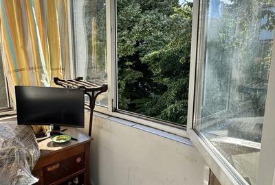 Apartament cu 3 camere semidecomandat în Km 4-5 - 12