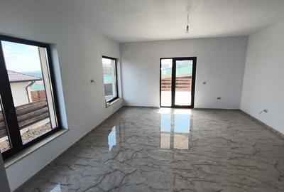 Casă individuală cu 4 camere cu Canalizare în Valea Lupului - 16