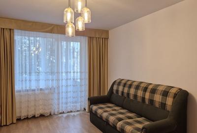 Apartament cu 3 camere in tractorul - 13