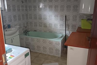 Casă cu 3 camere în Conduratu - 3