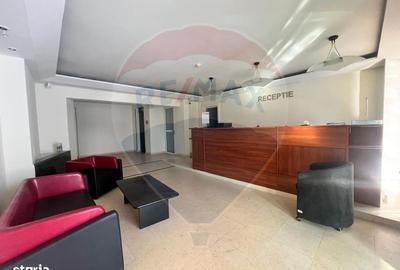 Spațiu comercial, de 4,500 mp, în Central - 3