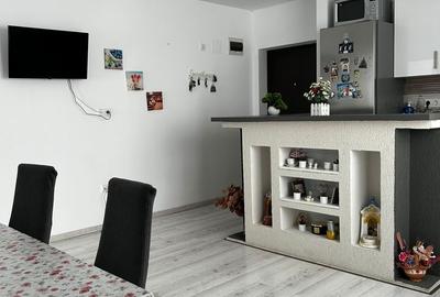 Apartament cu 3 camere decomandat în Central - 1