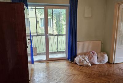 Apartament cu 2 camere nedecomandat în Central - 3