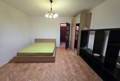 Titan, Policlinica, 10 minute metrou, pe Prisaca Dornei, bloc reabilitat, - 1