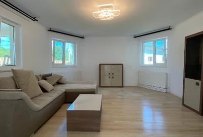 Casa de închiriat!