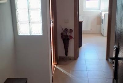 Apartament cu 2 camere decomandat în Olteniței - 4