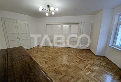 Spatiu de birouri de inchiriat 4 camere 122mp Centrul Istoric Sibiu - 12