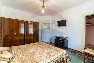 Casa "insiruita" 3 camere D+P+1+ pod/  str Forjei  - Brasov - 24