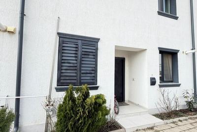 Casă cu 4 camere cu Teren 152 Mp în Central