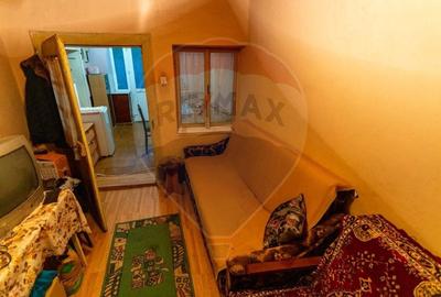 Casă individuală cu 4 camere cu Canalizare în Spini - 6