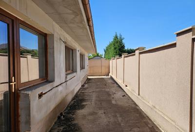 Casă individuală cu 7 camere cu Canalizare în Dumbrăvița - 34