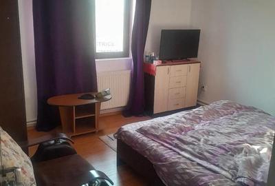 Casă cu 6 camere cu Teren 500 Mp în Frumușani - 4