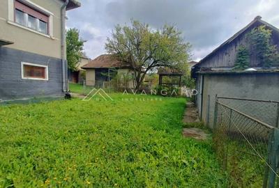 Teren Construcții intravilan de 1000 mp, în Borhanci