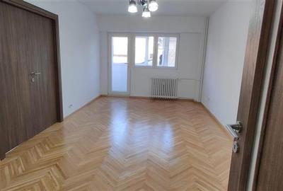 Apartament cu 3 camere decomandat în Dorobanți - 2