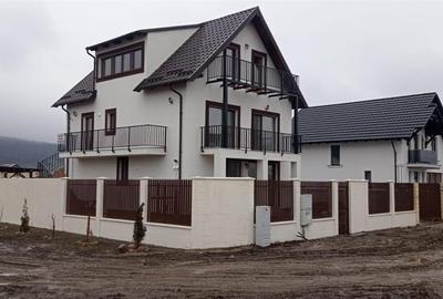 Vila  de 9 camere , zona Sanpetru Vila  de 9 camere , zona Sanpetru - 5